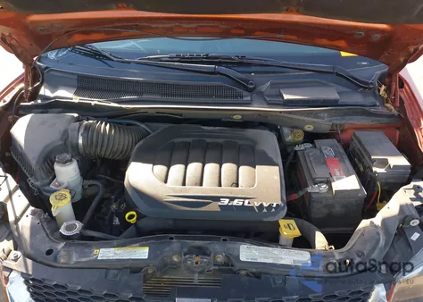 2012 Dodge Grand Caravan Sxt from USA, damaged, VIN 2C4RDGCG2CR211577